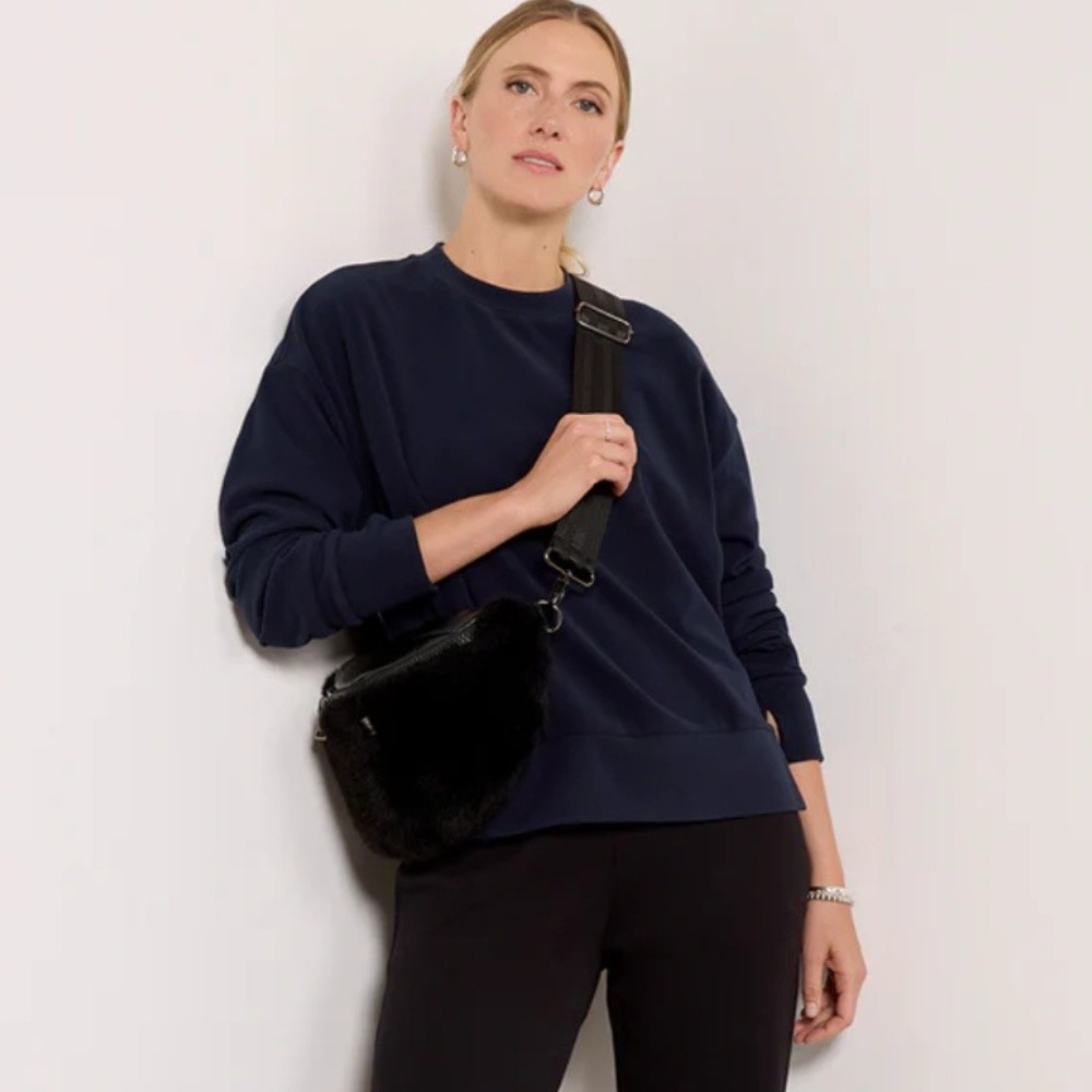 Varley Horton Side Zip Midlayer in Navy Marl Size Medium Sweatshirt Pullover